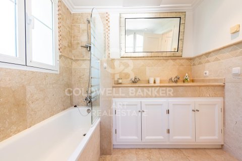 Huvila myytävänä Benahavis, Malaga, Espanja, 5 makuuhuonetta, 403 m2 No. 157522 - kuva 19