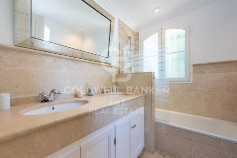 Huvila myytävänä Benahavis, Malaga, Espanja, 5 makuuhuonetta, 403 m2 No. 157522 - kuva 16