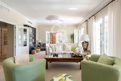 Huvila myytävänä Benahavis, Malaga, Espanja, 5 makuuhuonetta, 403 m2 No. 157522 - kuva 6