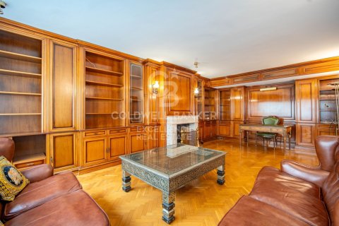 Apartamento en venta en Valencia, València, España 5 dormitorios, 384 m2 No. 157525 - foto 5