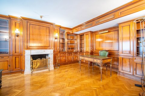 Huoneisto myytävänä Valencia, Espanja, 5 makuuhuonetta, 384 m2 No. 157525 - kuva 10