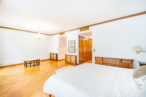 Huoneisto myytävänä Valencia, Espanja, 5 makuuhuonetta, 384 m2 No. 157525 - kuva 23