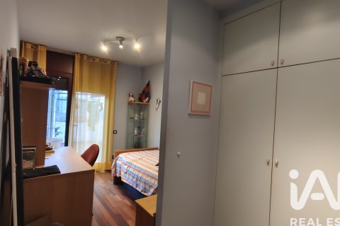 Apartament w Granollers, Barcelona, Hiszpania 4 sypialnie, 210 mkw. nr 173022 – zdjęcie 9