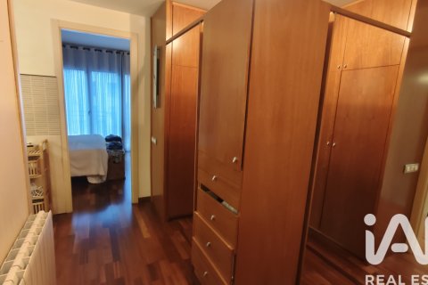 Apartament w Granollers, Barcelona, Hiszpania 4 sypialnie, 210 mkw. nr 173022 – zdjęcie 14