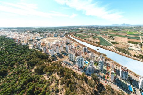 Apartamento en venta Guardamar del Segura, Alicante, España 2 dormitorios, 73 m2 No. 110640 - foto 11