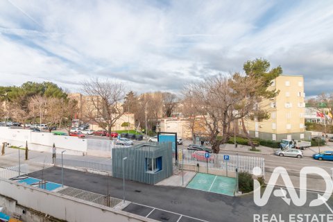 Apartamento en venta en Madrid, España 3 dormitorios, 65 m2 No. 173157 - foto 8