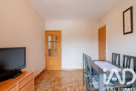 Apartamento en venta en Madrid, España 3 dormitorios, 65 m2 No. 173157 - foto 10