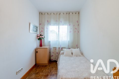 Apartamento en venta en Madrid, España 3 dormitorios, 65 m2 No. 173157 - foto 26