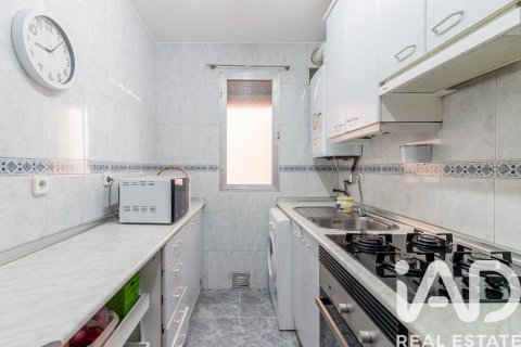 Apartamento en venta en Madrid, España 3 dormitorios, 65 m2 No. 173157 - foto 13