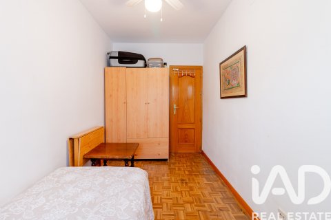 Apartamento en venta en Madrid, España 3 dormitorios, 65 m2 No. 173157 - foto 27