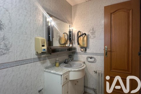 Talo myytävänä Masquefa, Barcelona, Espanja, 3 makuuhuonetta, 92 m2 No. 173159 - kuva 22