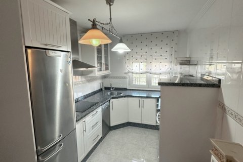 Radhus till salu i Valdefresno, Leon, Spanien 3 sovrum, 237 kvm. Nr. 173160 - foto 15