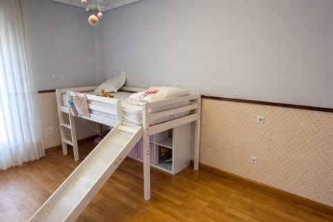 Radhus till salu i Valdefresno, Leon, Spanien 3 sovrum, 237 kvm. Nr. 173160 - foto 21