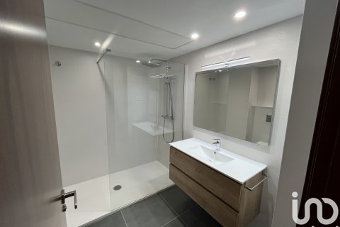 Продажа квартиры в Гранольерс, Барселона, Испания 3 спальни, 127м2 №153997 - фото 9