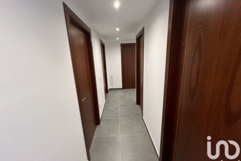 Продажа квартиры в Гранольерс, Барселона, Испания 3 спальни, 127м2 №153997 - фото 7