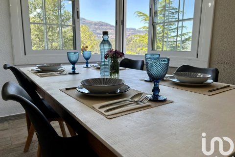 Hus till salu i Castellar Del Valles, Barcelona, Spanien 4 sovrum, 214 kvm. Nr. 154000 - foto 6