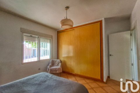 House à vendre à Alicante, Espagne, 4 chambres, 184 m2 No. 153999 - photo 11