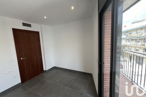 Lägenhet till salu i Granollers, Barcelona, Spanien 3 sovrum, 130 kvm. Nr. 153996 - foto 3