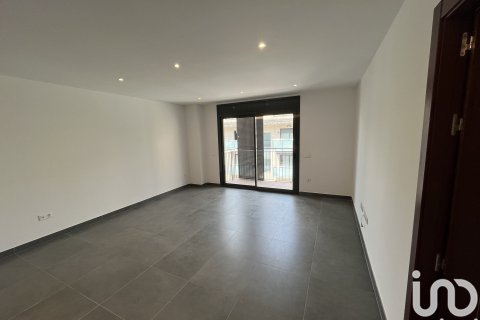 Lägenhet till salu i Granollers, Barcelona, Spanien 3 sovrum, 130 kvm. Nr. 153996 - foto 13