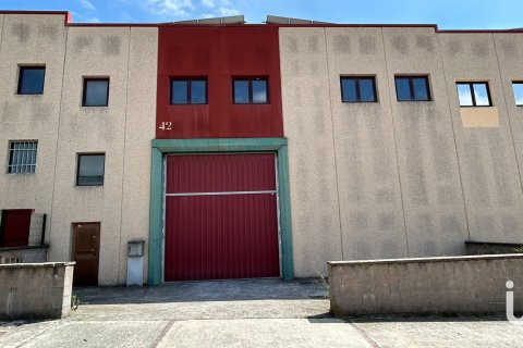 Komerciāls īpašums Llinars Del Valles, Barcelona, Spānijā 406 m2 Nr. 153995