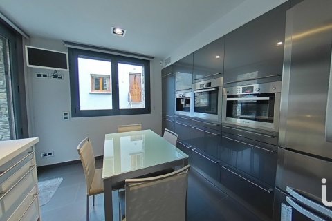 Māja pārdošanā Lleida, Spānijā 5 istabas, 405 m2 Nr. 154001 - attēls 19