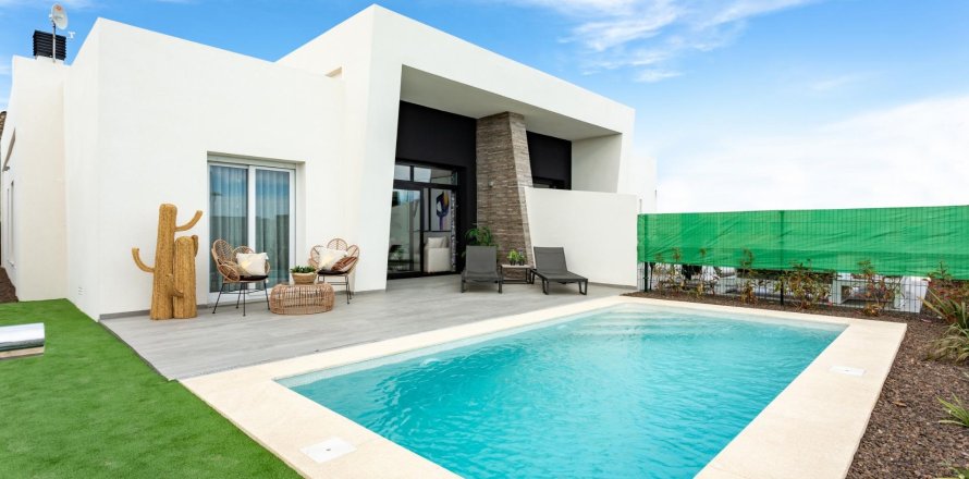 Villa i Algorfa, Alicante, Spanien 3 sovrum, 105 kvm. Nr. 170239