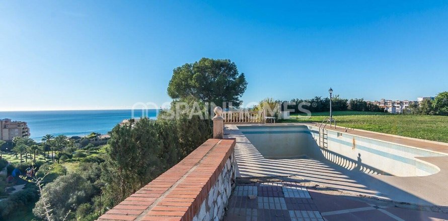 Villa Benalmadena, Malaga, Spanien 6 sovrum, 595 kvm. Nr. 64239