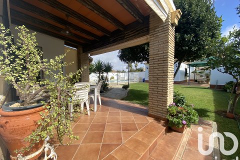 Продажа дома в Чиклана-де-ла-Фронтера, Кадис, Испания 5 спален, 277м2 №152927 - фото 16