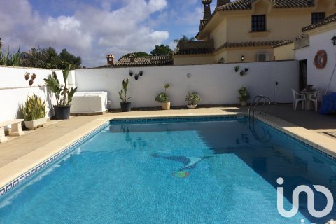 Продажа дома в Чиклана-де-ла-Фронтера, Кадис, Испания 5 спален, 277м2 №152927 - фото 17