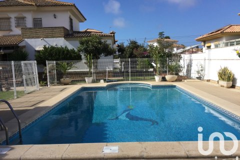 Продажа дома в Чиклана-де-ла-Фронтера, Кадис, Испания 5 спален, 277м2 №152927 - фото 18