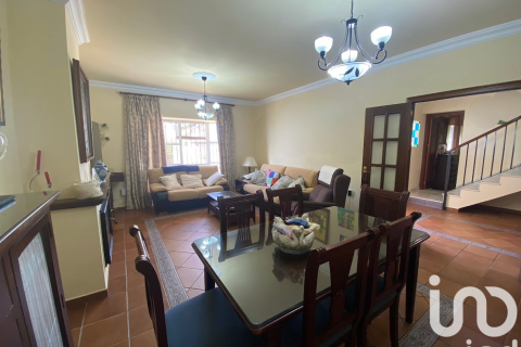 Продажа дома в Чиклана-де-ла-Фронтера, Кадис, Испания 5 спален, 277м2 №152927 - фото 9