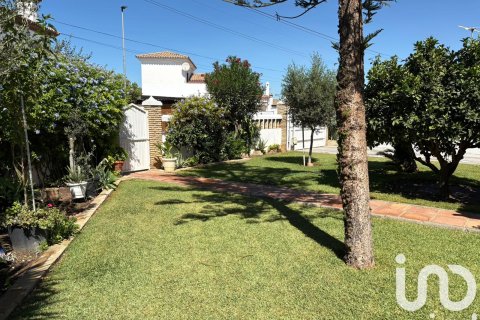 Продажа дома в Чиклана-де-ла-Фронтера, Кадис, Испания 5 спален, 277м2 №152927 - фото 25