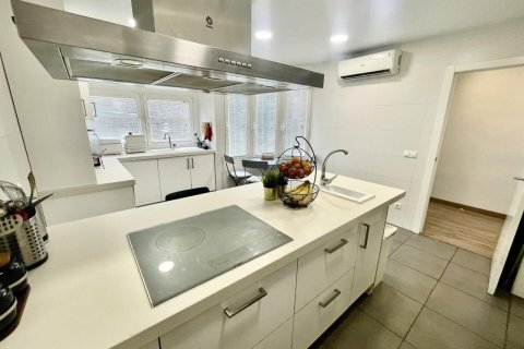 Dúplex en venta San Juan, Alicante, España 4 dormitorios, 381 m2 No. 138342 - foto 18