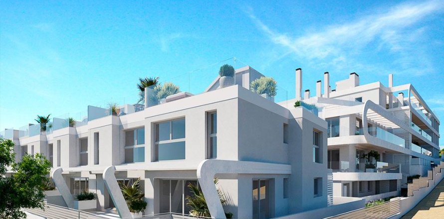 Townhouse à Estepona, Malaga, Espagne 4 chambres, 200 m2 No. 144486