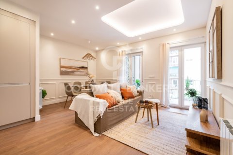 Apartment à Madrid, Espagne 3 chambres, 106 m2 No. 178449
