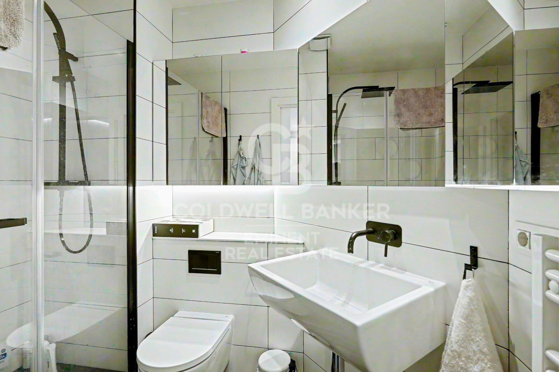Apartment à Barcelona, Espagne 3 chambres, 100 m2 No. 178448