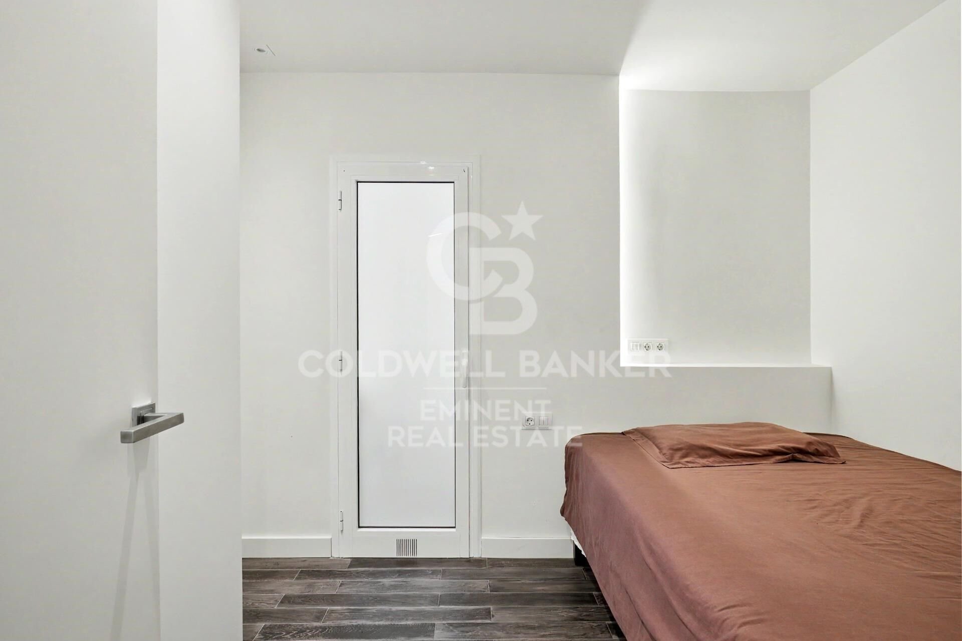 Apartment à Barcelona, Espagne 3 chambres, 100 m2 No. 178448