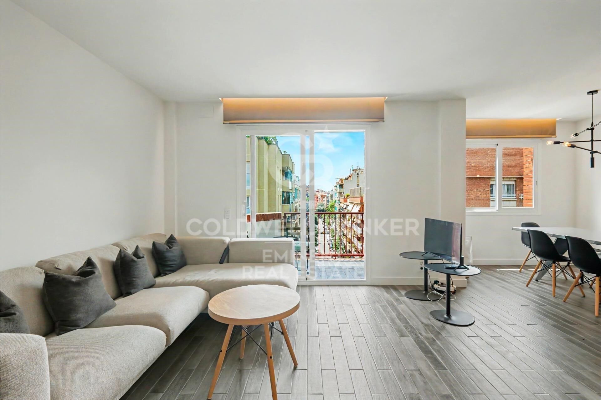 Apartment à Barcelona, Espagne 3 chambres, 100 m2 No. 178448
