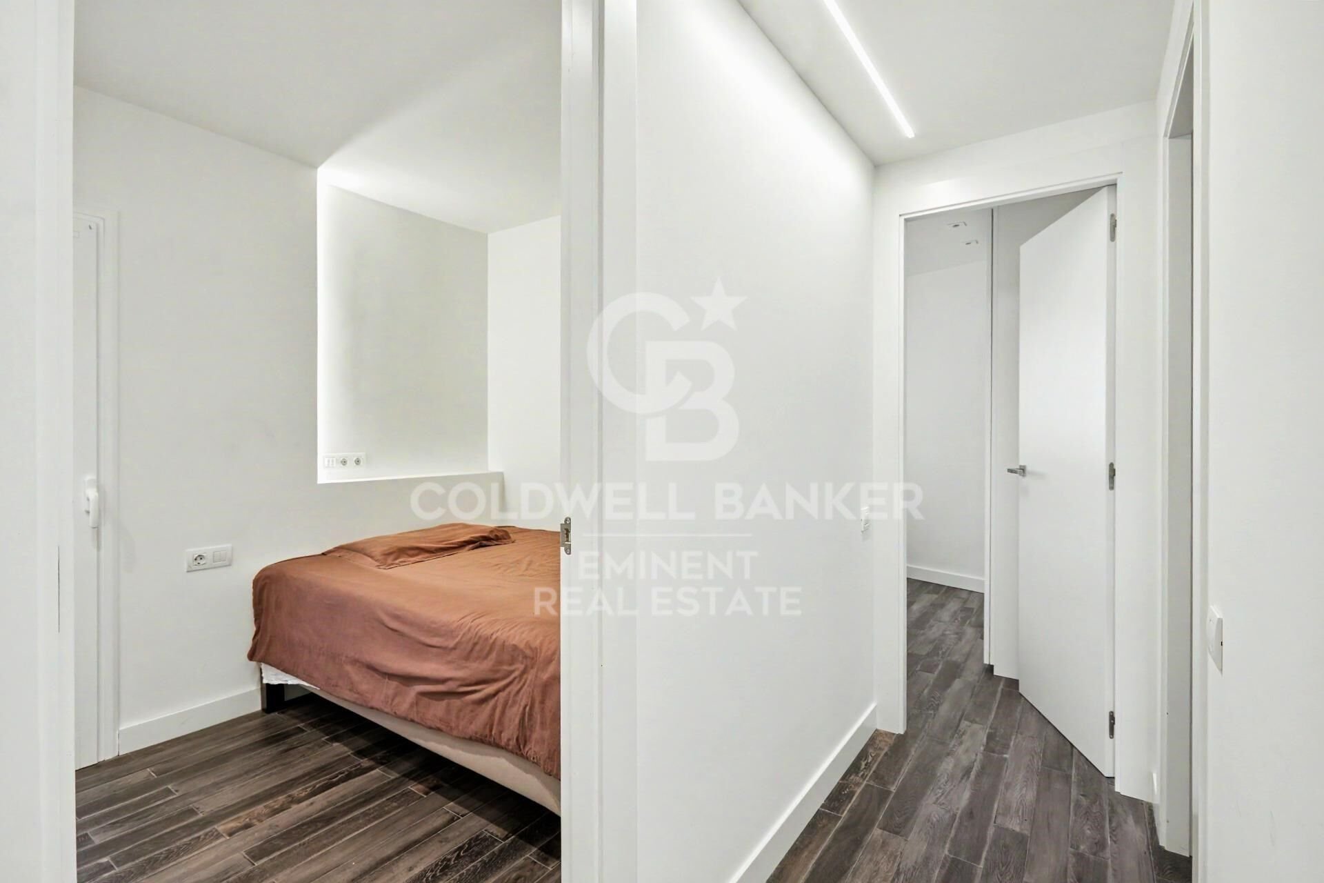Apartment à Barcelona, Espagne 3 chambres, 100 m2 No. 178448