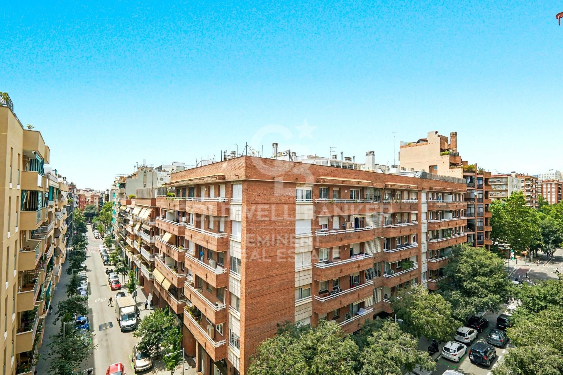 Apartment à Barcelona, Espagne 3 chambres, 100 m2 No. 178448