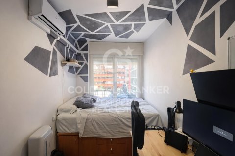 Apartment à vendre à Barcelona, Espagne, 4 chambres, 105 m2 No. 178452 - photo 13