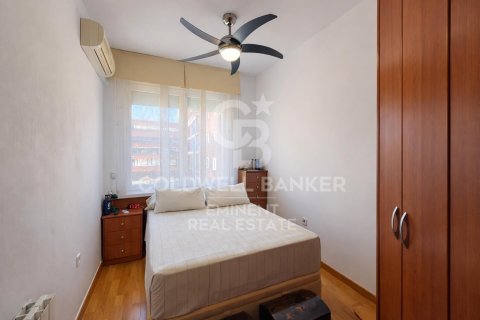 Apartment à vendre à Barcelona, Espagne, 4 chambres, 105 m2 No. 178452 - photo 8