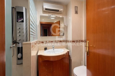 Apartment à vendre à Barcelona, Espagne, 4 chambres, 105 m2 No. 178452 - photo 12