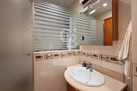 Apartment à vendre à Barcelona, Espagne, 4 chambres, 105 m2 No. 178452 - photo 11