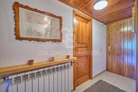 House à vendre à Bellver de Cerdanya, Lleida, Espagne, 5 chambres, 158 m2 No. 178447 - photo 4