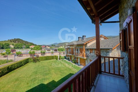 House à vendre à Bellver de Cerdanya, Lleida, Espagne, 5 chambres, 158 m2 No. 178447 - photo 16