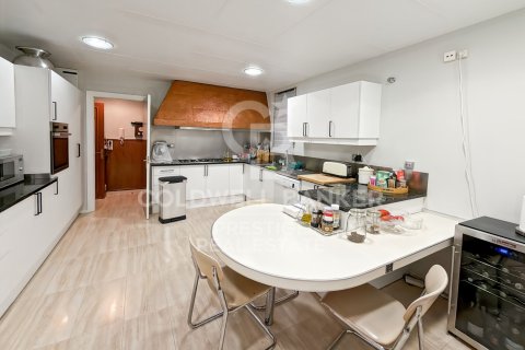 Apartment à vendre à Barcelona, Espagne, 5 chambres, 323 m2 No. 178450 - photo 8