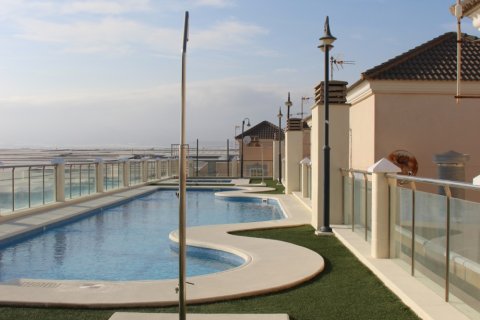 Huoneisto myytävänä Roquetas de Mar, Almeria, Espanja, 3 makuuhuonetta, 120 m2 No. 188386 - kuva 1
