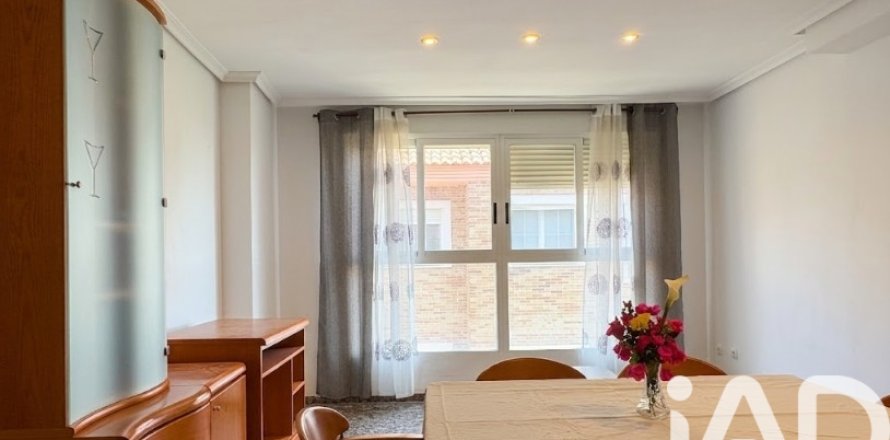 Apartamento en Llíria, València, España 3 dormitorios, 113 m2 No. 188387