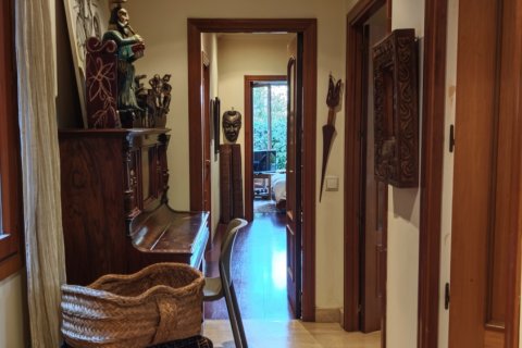 Huoneisto myytävänä Madrid, Espanja , 191 m2 No. 188388 - kuva 6